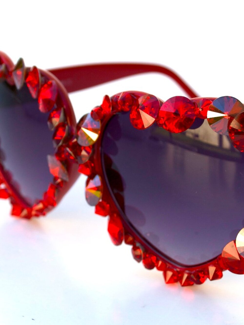 GASOLINE GLAMOUR THIS MEANS WAR LOLITA HEART SUNGLASSES ❤️💋🌹💄